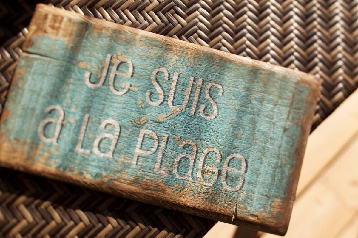 Certificat, récompense, panneau ou autre document affiché dans l'établissement U Capu Biancu