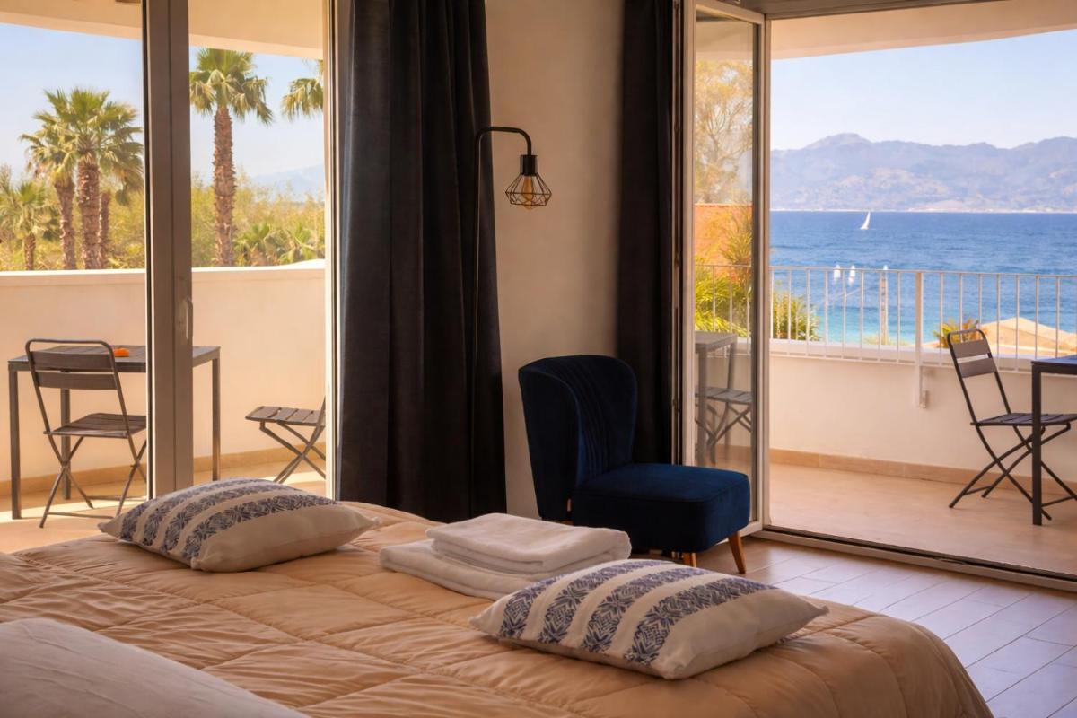 Thalassa Panoramic Suites - Hizvo