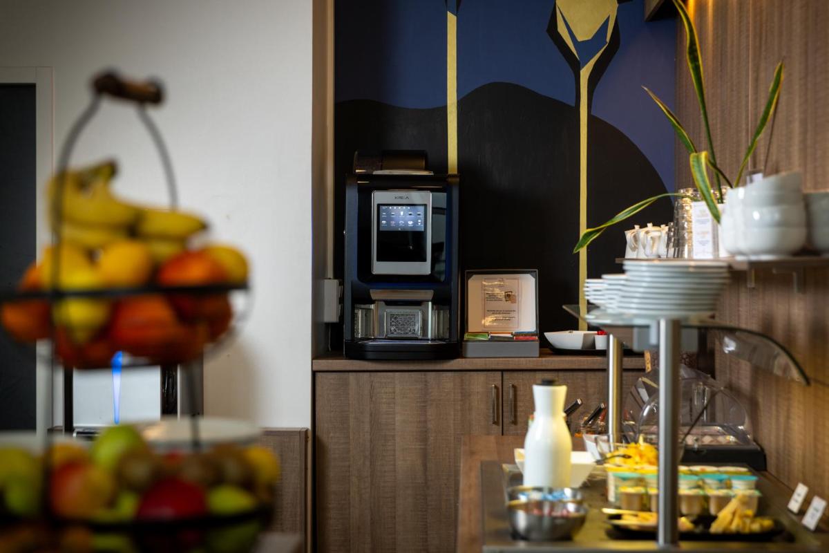 Nourriture dans l'hôtel ou à proximité