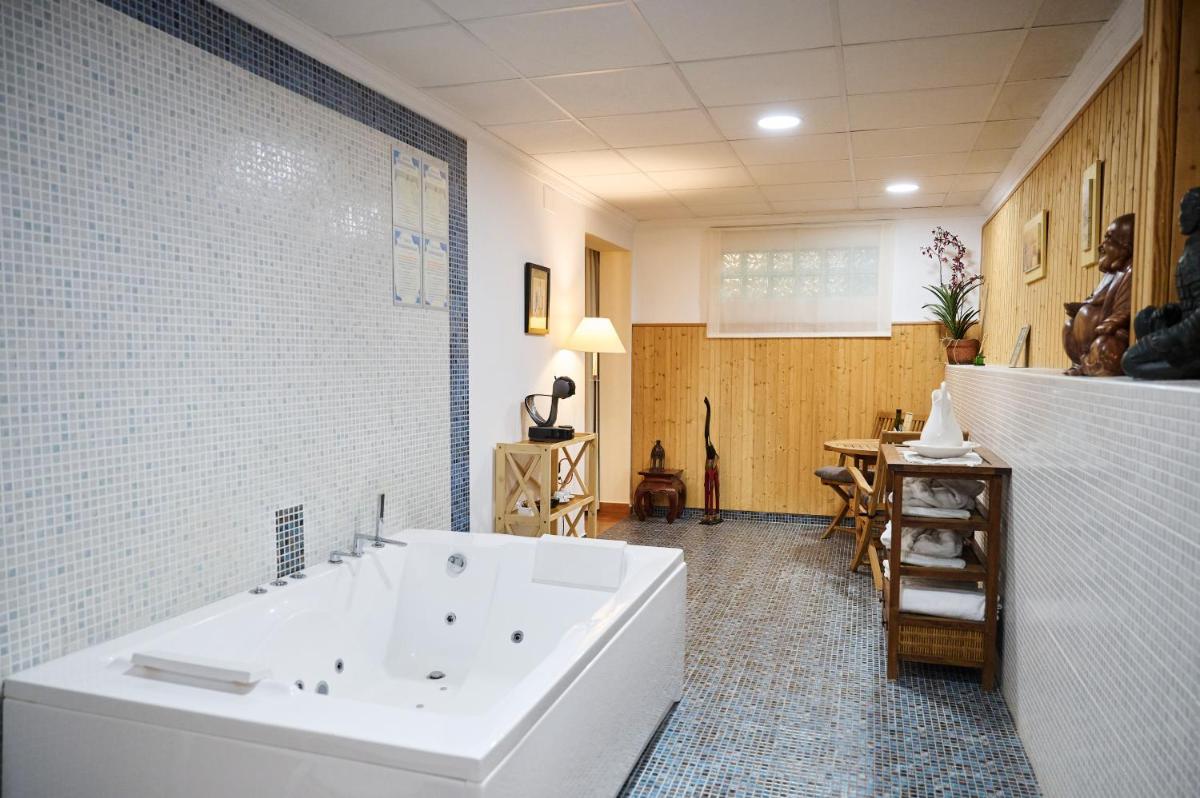 Hotel Tossal d'Altea - Housity