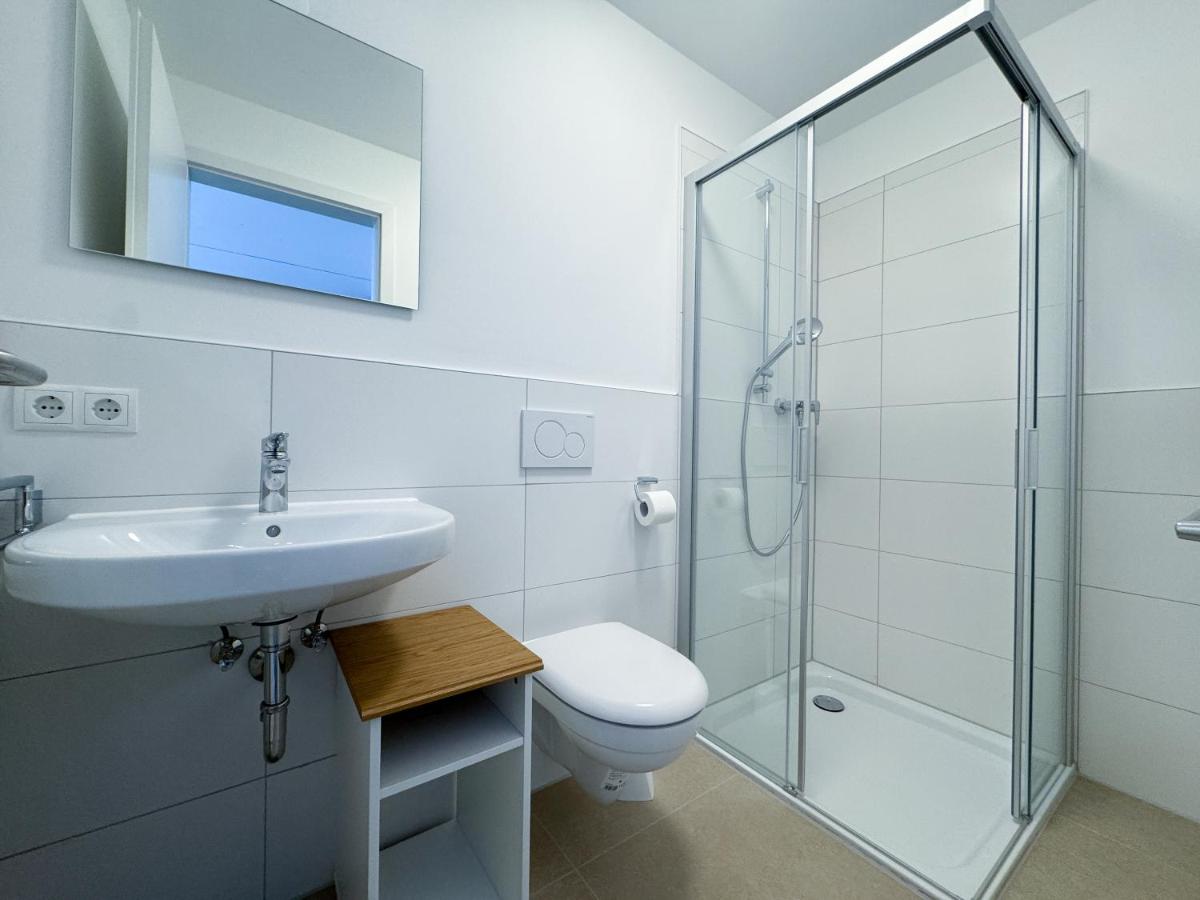 A2 Hotel Memmingen - SELF-CHECK-IN - Housity