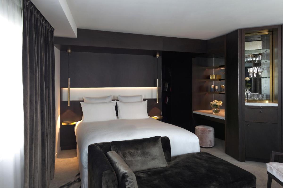 Un ou plusieurs lits dans un hébergement de l'établissement Boutet Bastille Hotel Paris - MGallery Collection