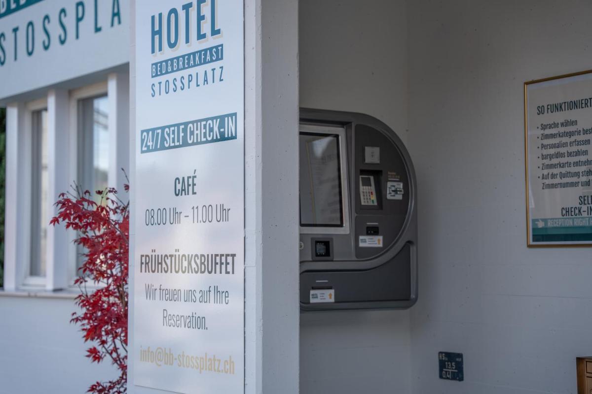 Hotel B&amp;B Stossplatz - Housity