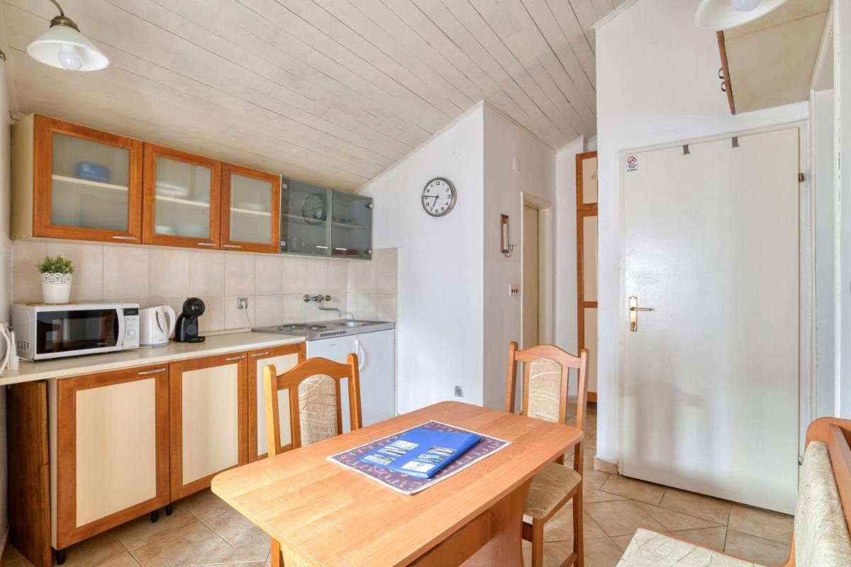 OLD TOWN 303 - Housity