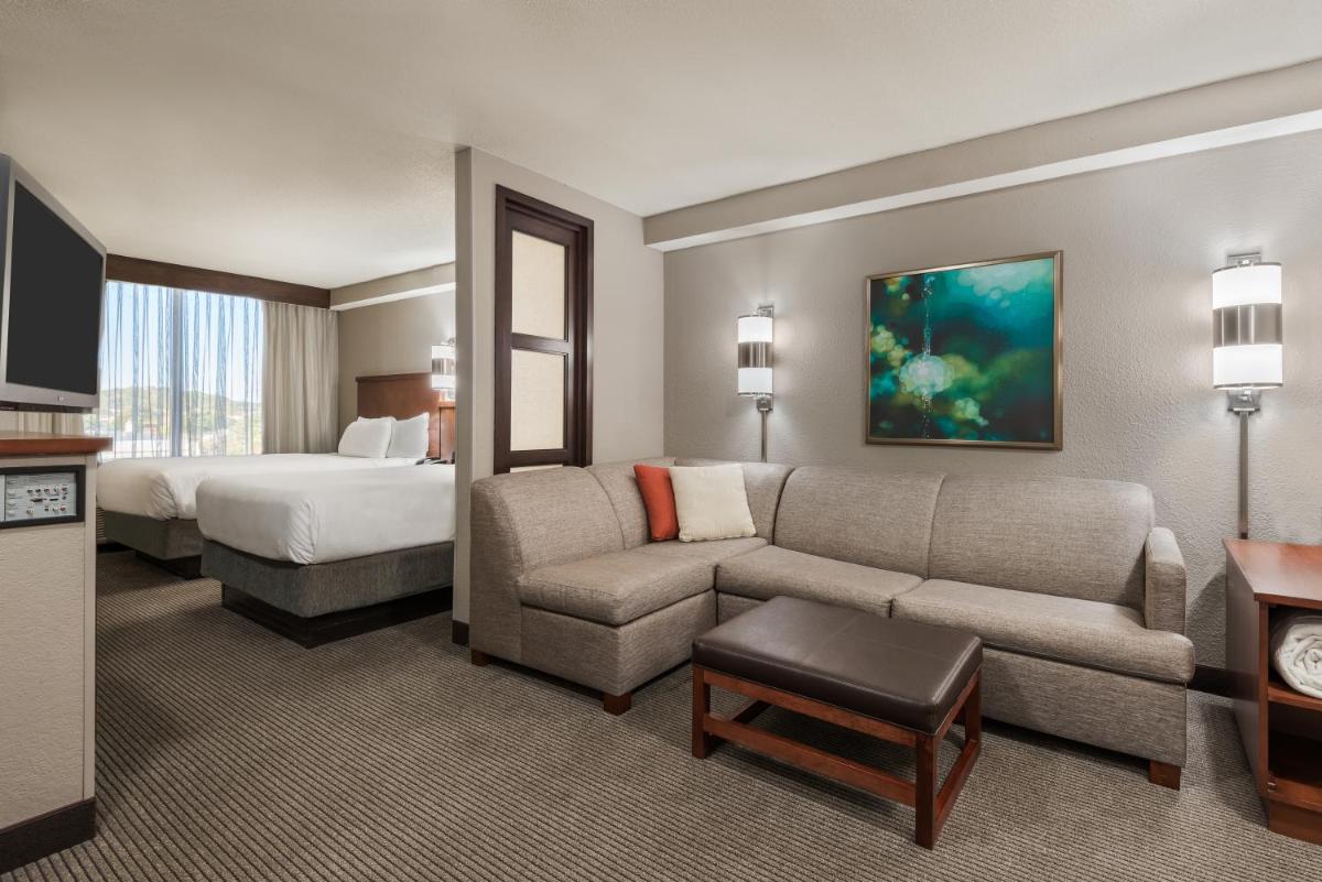 Hyatt Place Boston - Medford - Housity