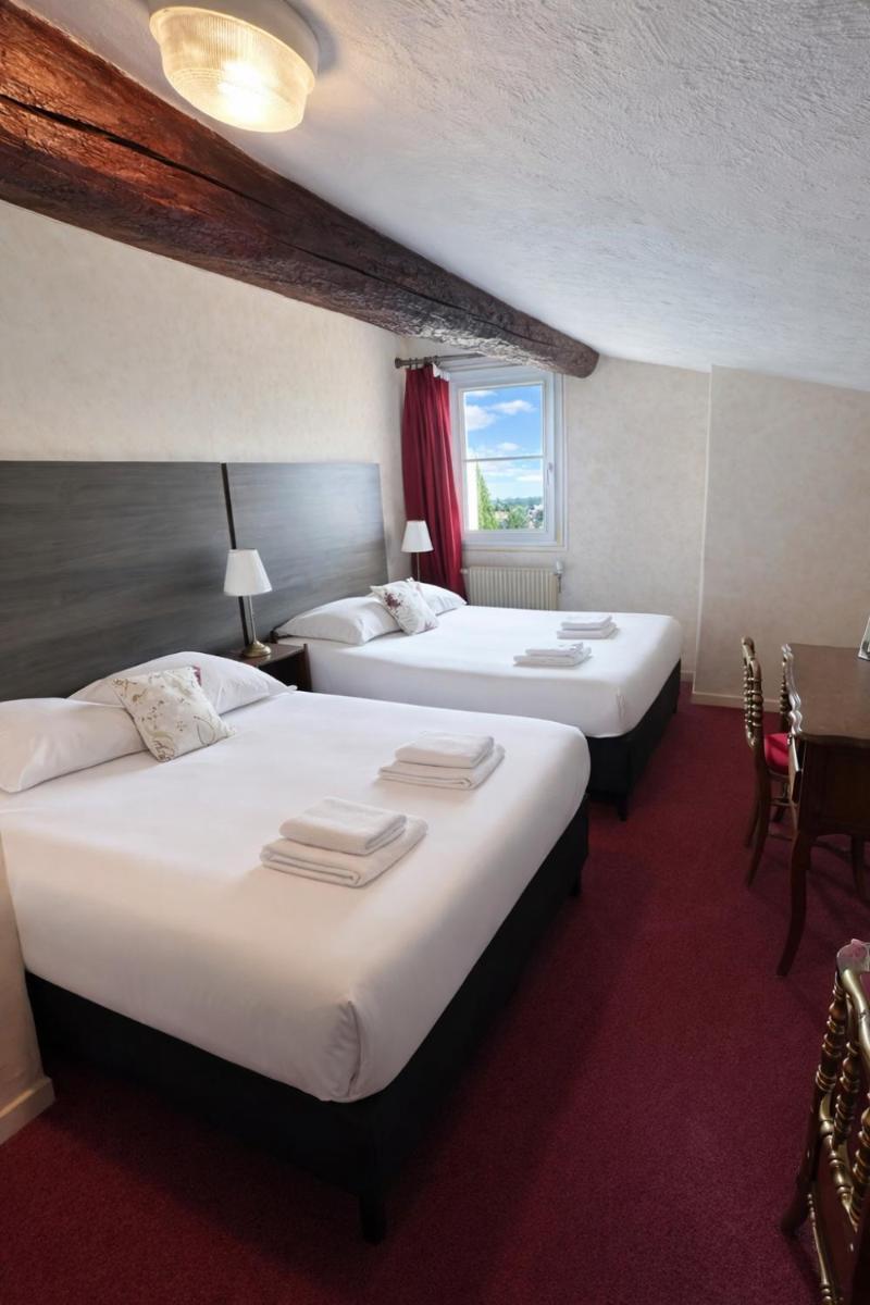Logis Le Relais Imperial - Housity