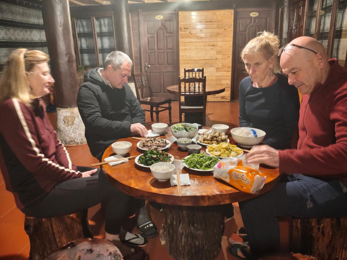 SaPa Hmong Streamside Homestay - Housity