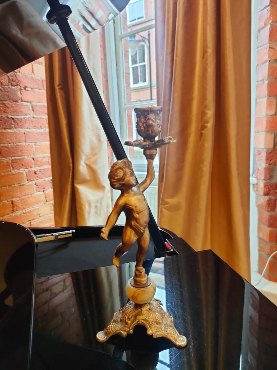 Versailles - Housity