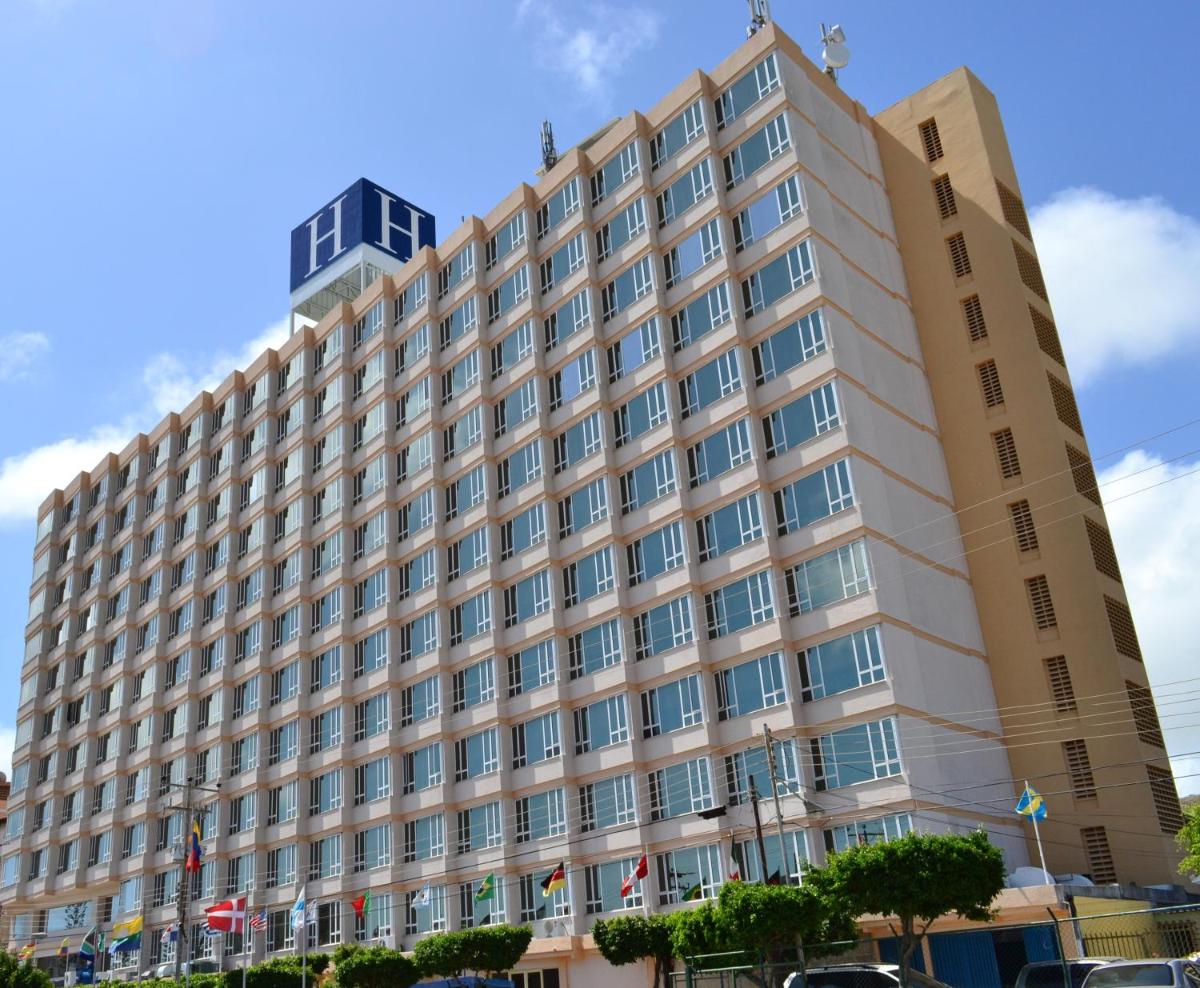 Hotel Faranda Express Puerta del Sol Porlamar - Housity