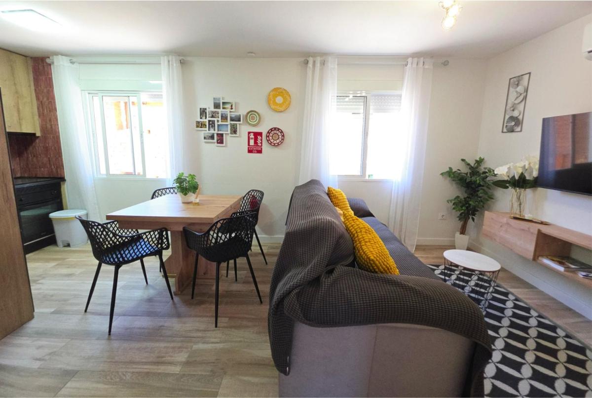 ALMAVERA Casa Pura Calma - Housity