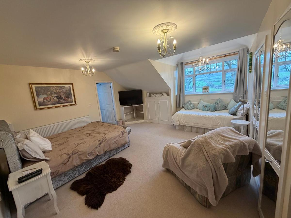 Langtoft Manor - Housity