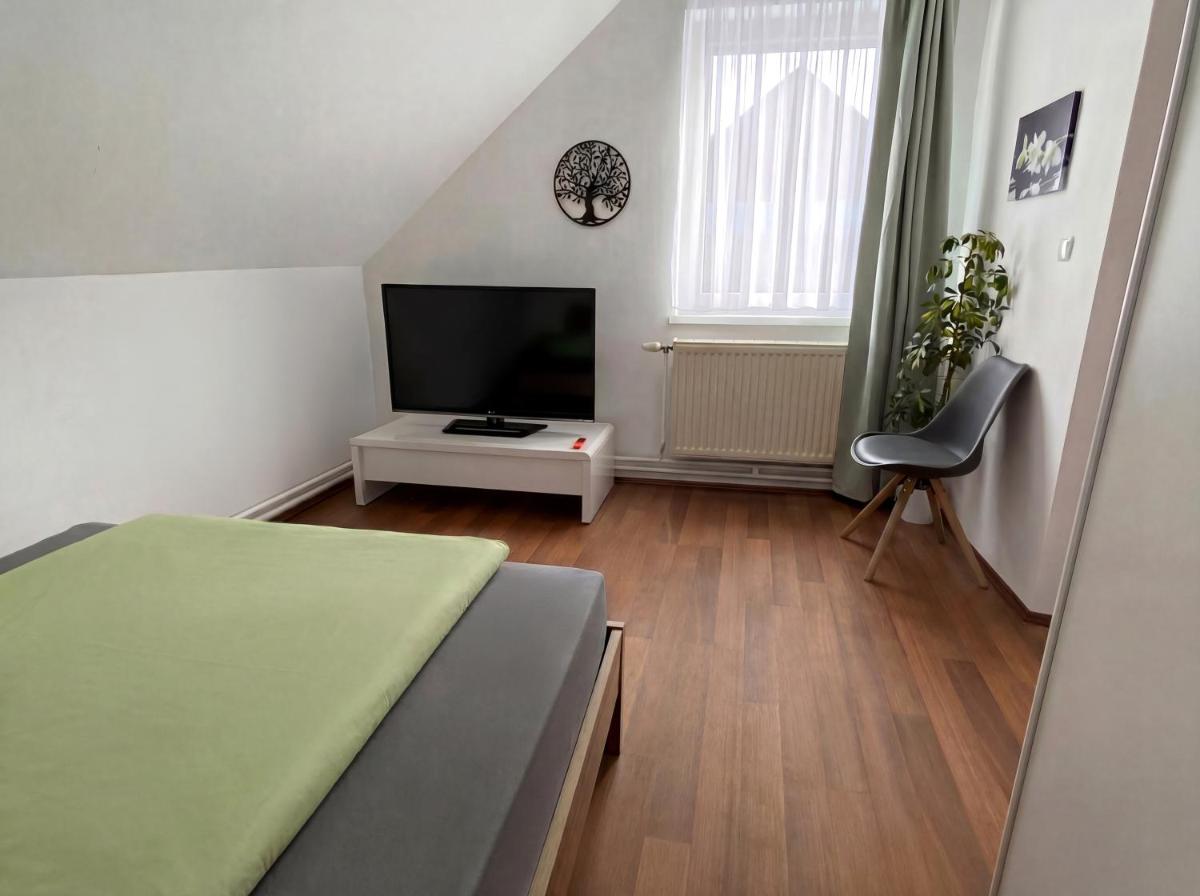 Jacky & Daniel's Apartments Top 2 - Housity