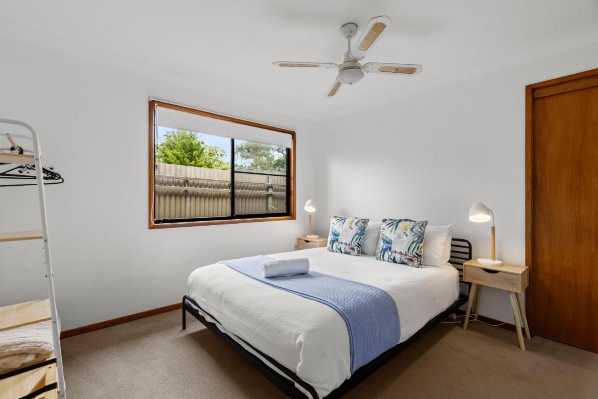 Callala Calm Pet Friendly 5 Mins Walk to Beach - Housity