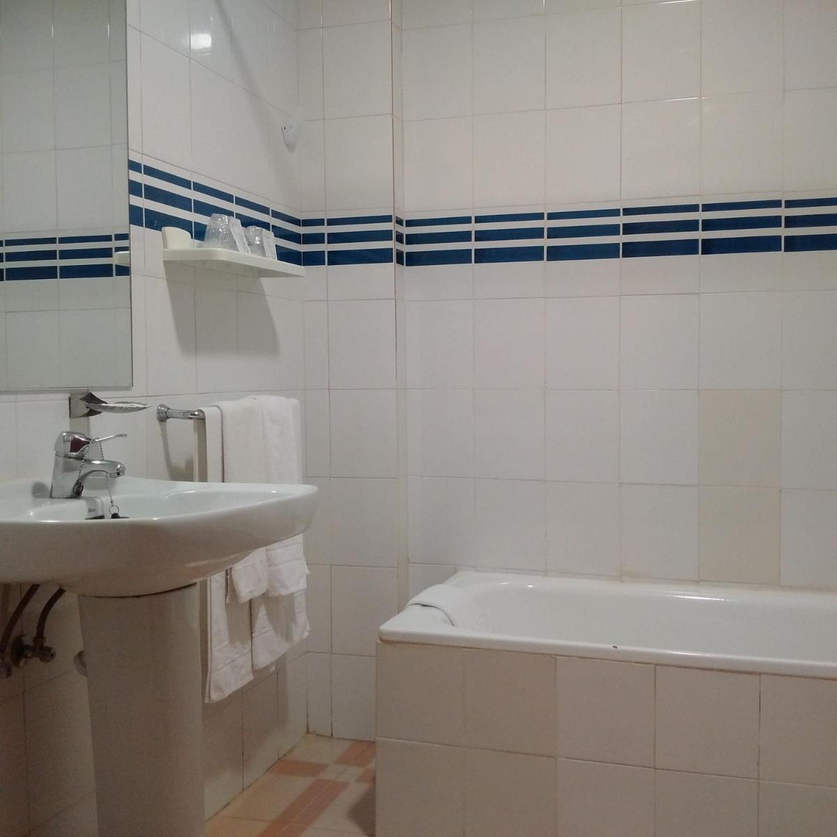 Hotel Perú by Bossh Hotels - Housity