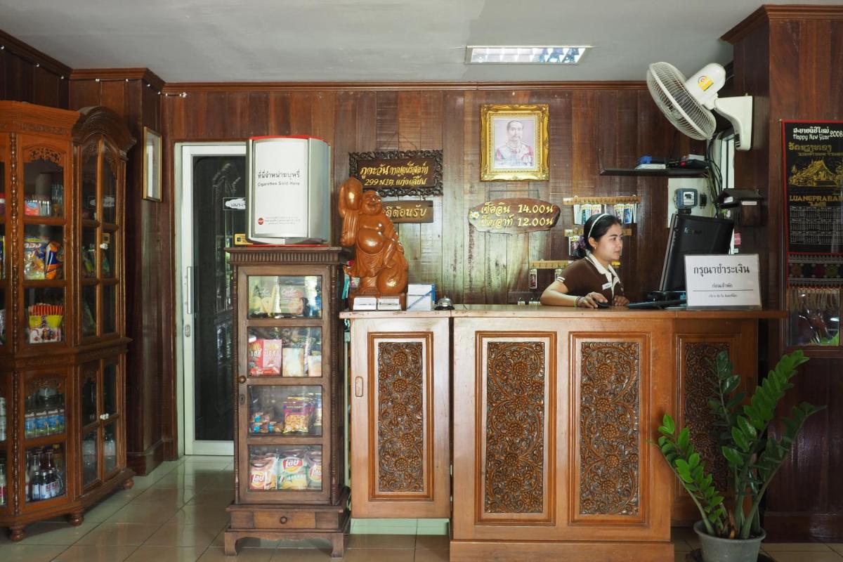 ภูตะวัน กาญจน์ รีสอร์ท Phutawan Kan Resort - Housity