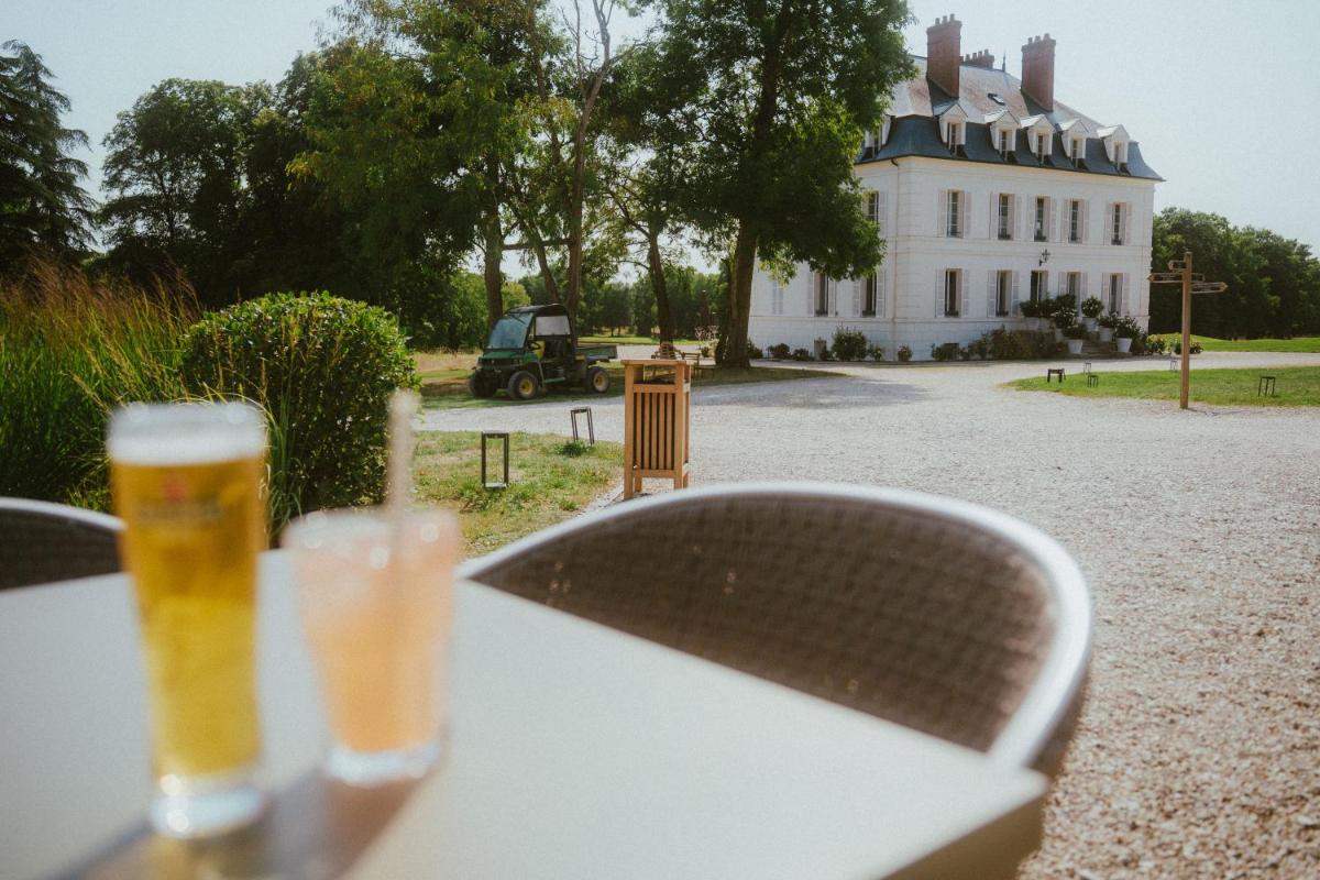 Boissons dans l'établissement Domaine Du Roncemay - Hôtel, Restaurants, Spa & Golf