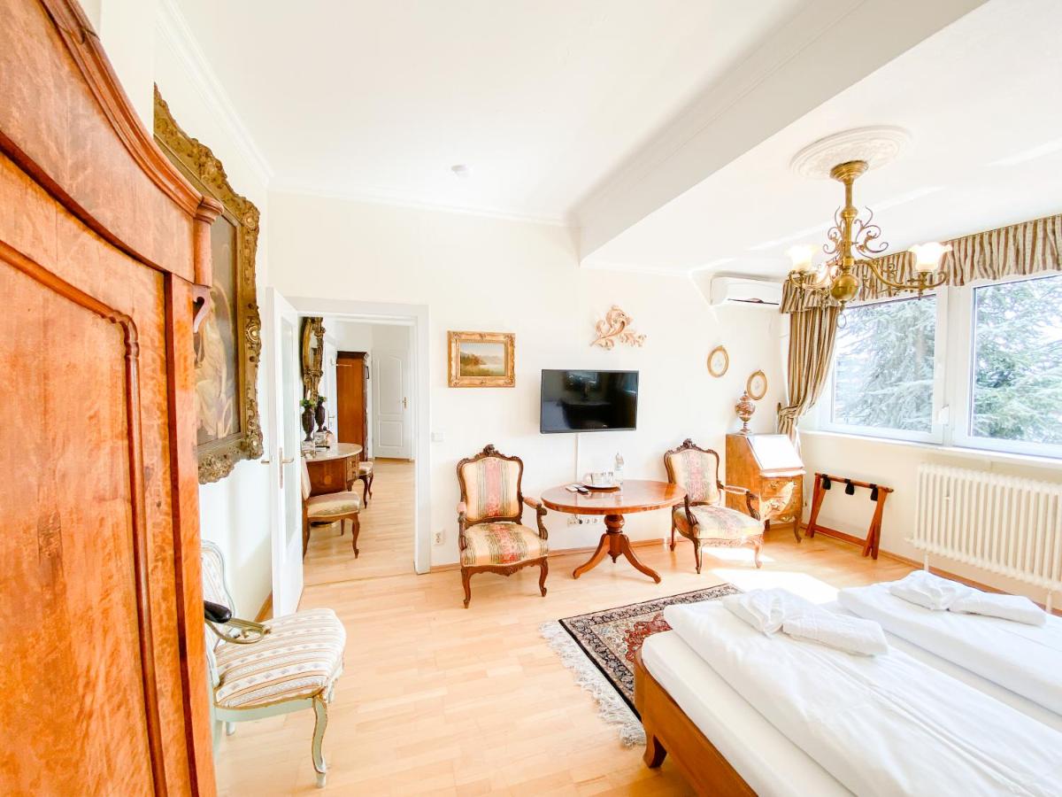 Hotel Rotdorn - Housity