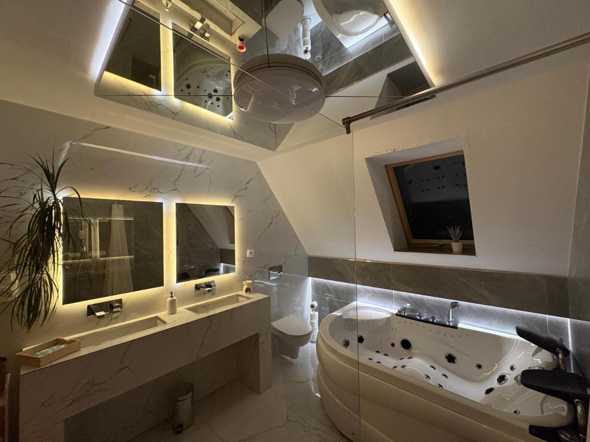 Viking Shelter Apartament - Housity
