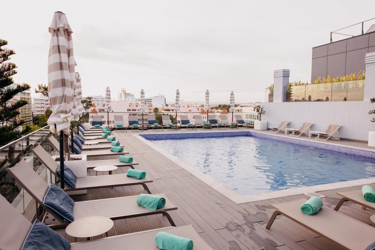 A piscina em ou perto de The Prime Energize Hotel & SPA - Algarve