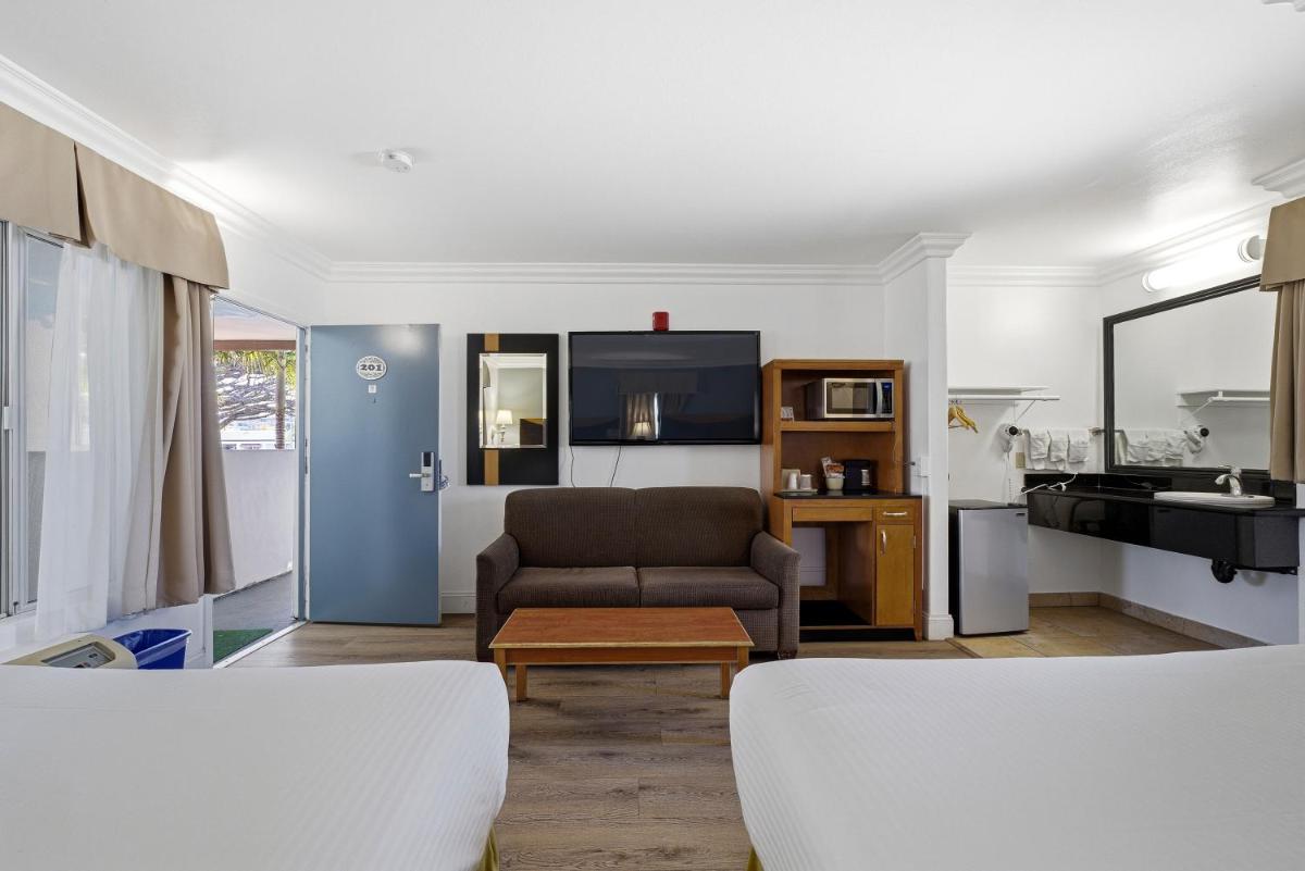 Sunset Motel - Housity