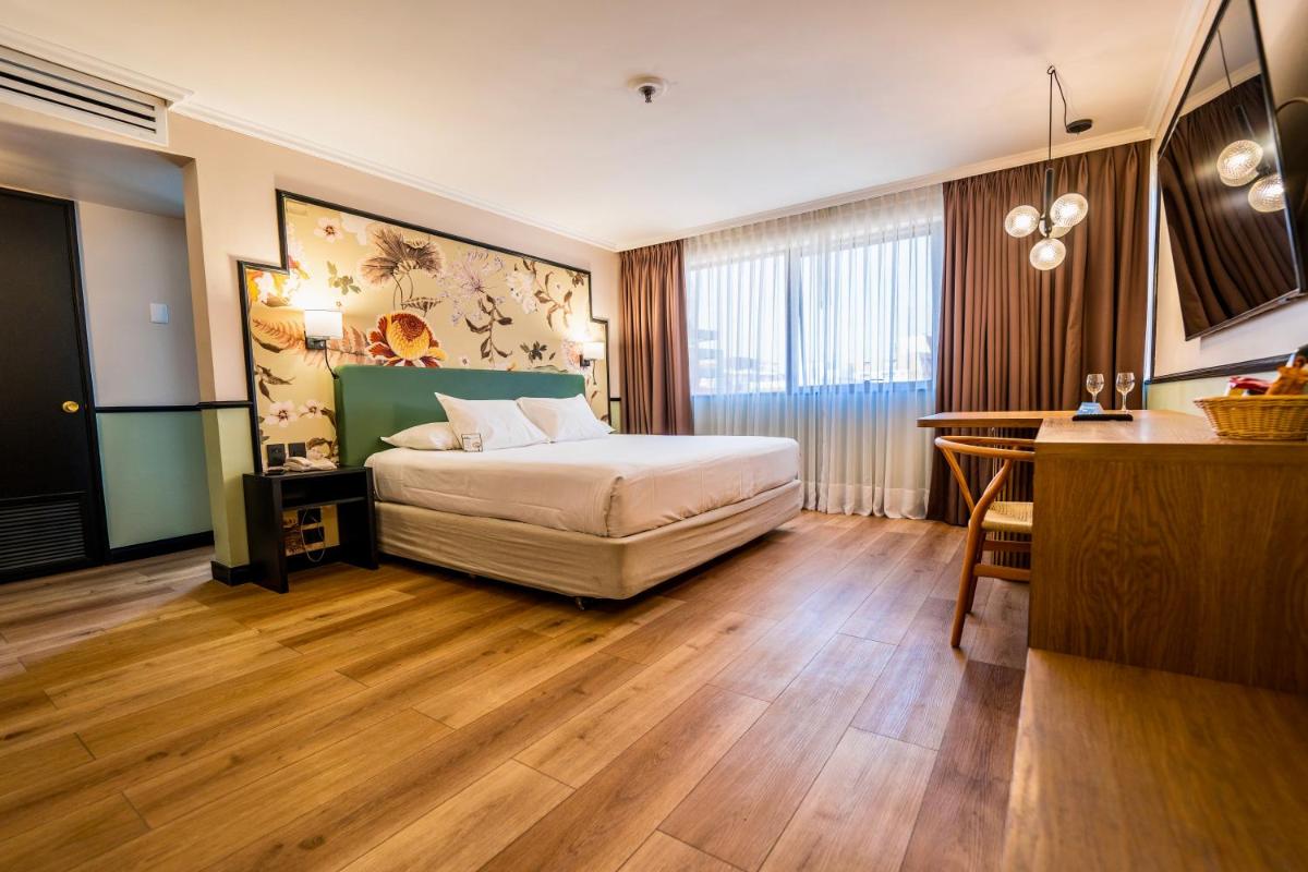Hotel Director Vitacura - Hizvo