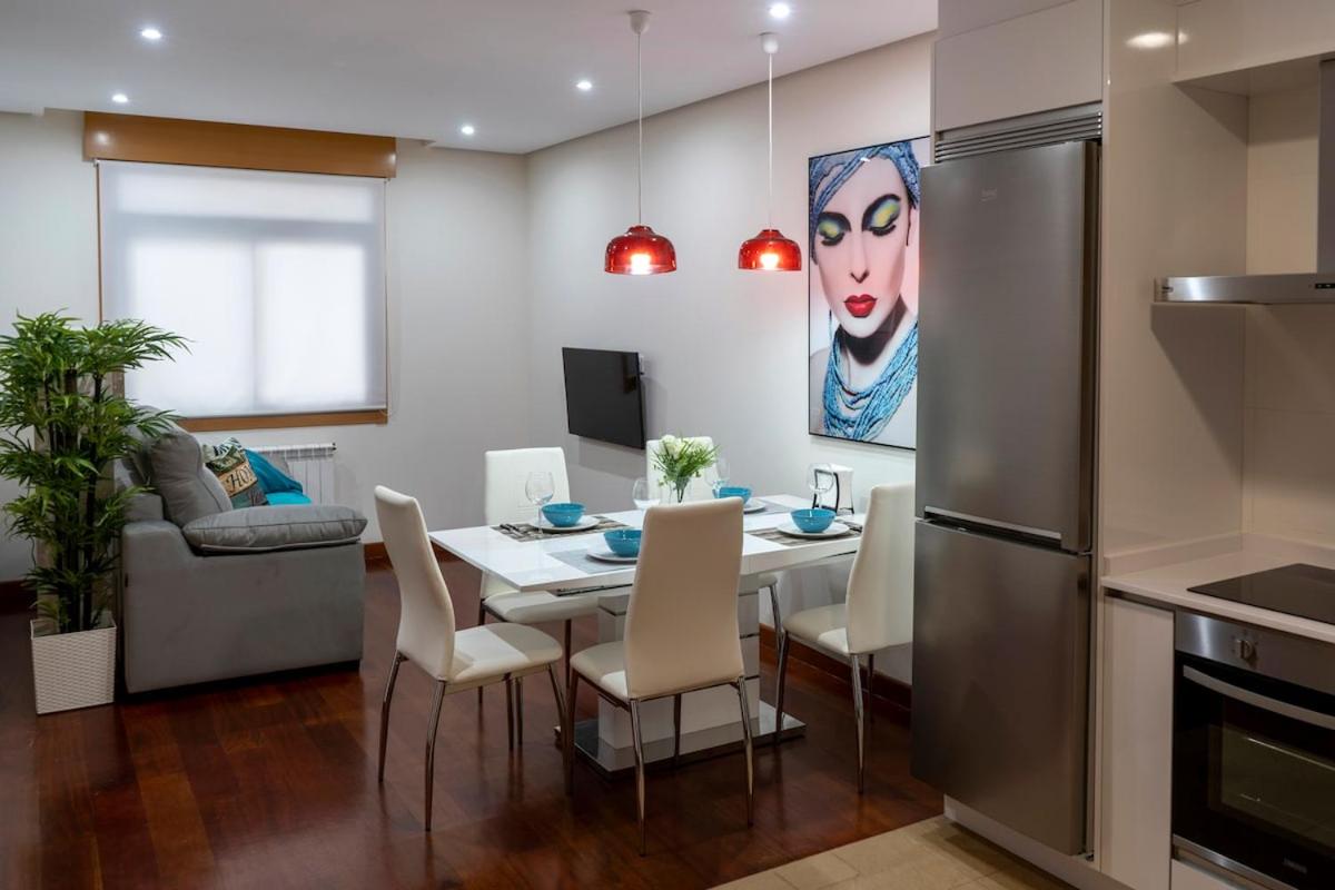 PRECIOSO ESTUDIO -CÉNTRICO-GARAJE- MODERNo - Housity