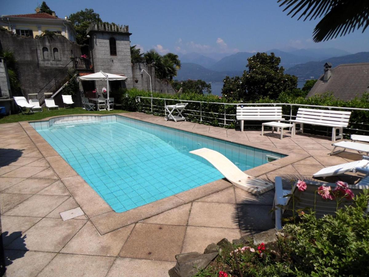 Modern  in Baveno with Swimming Pool - Housity