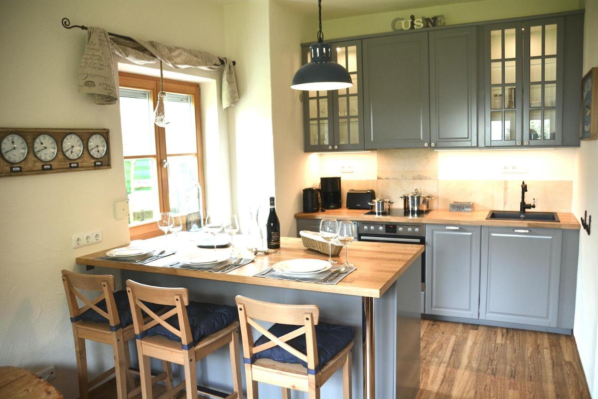 Chiemsee Beachhouse Apartment - Hizvo