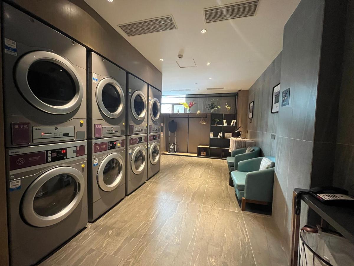 Atour Hotel (Baimaiquan Jinan Shuangshan Street) - Housity