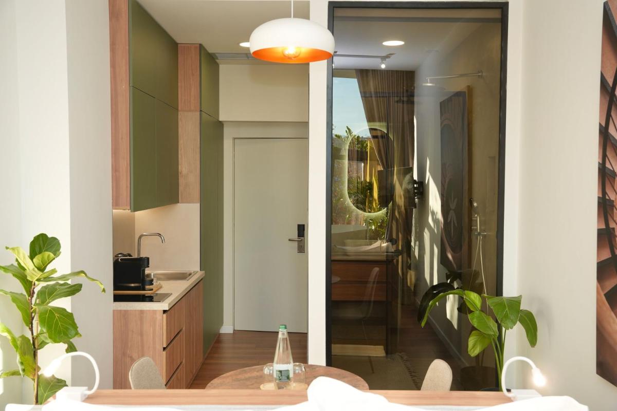 Retreat Apartments - Housity