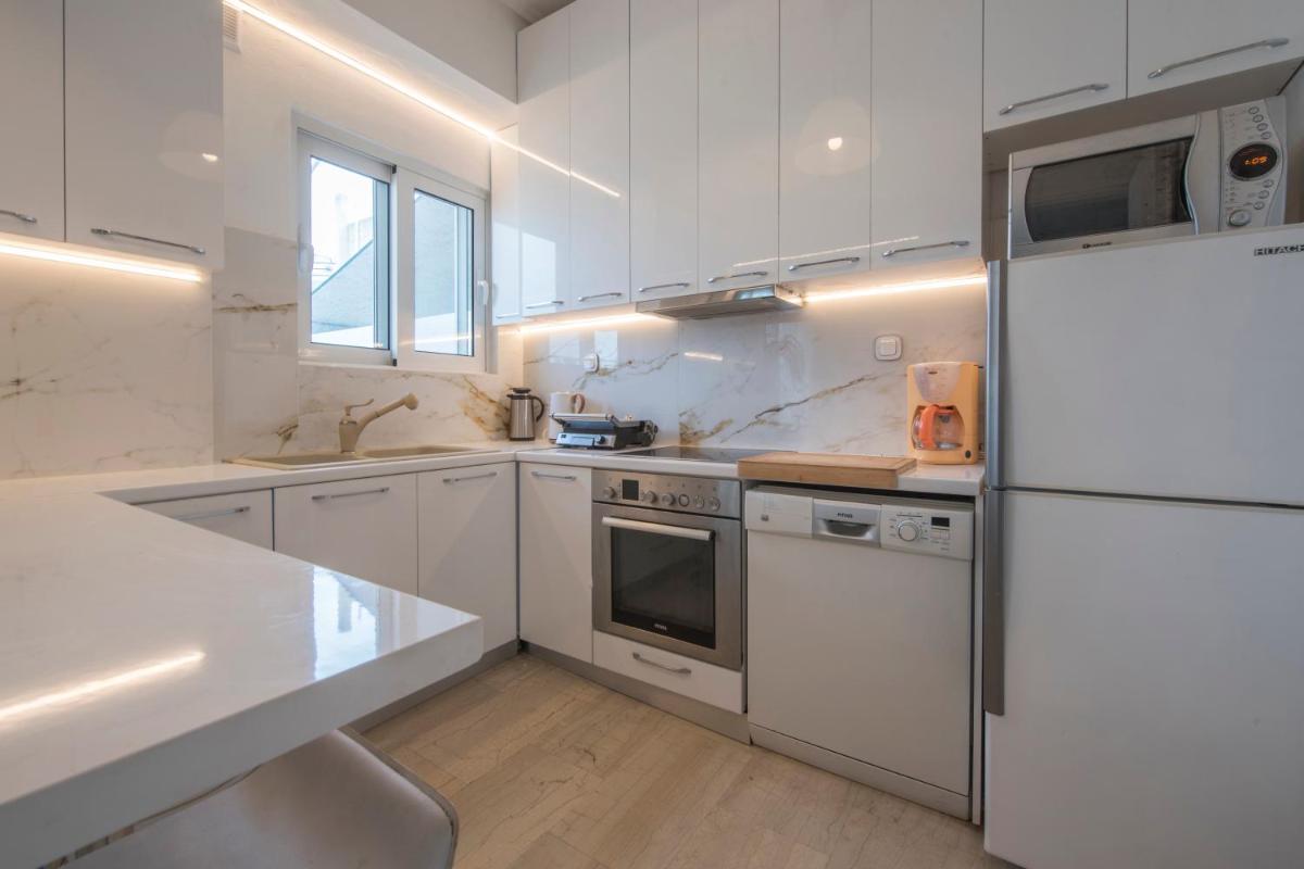 Maria Louiza apartment NEAR CENTER - Housity