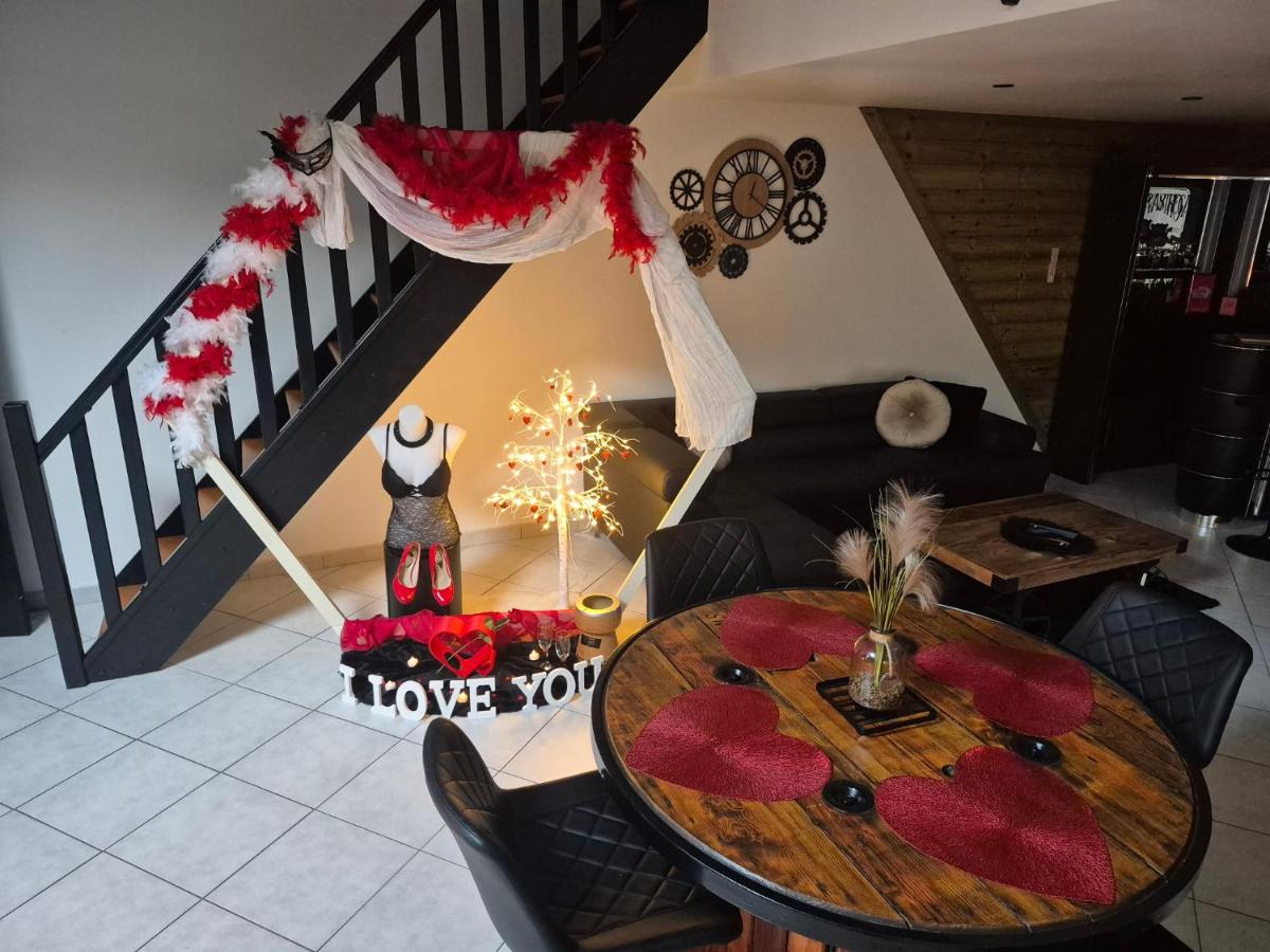 Love Room La Crèche Romantique - Housity