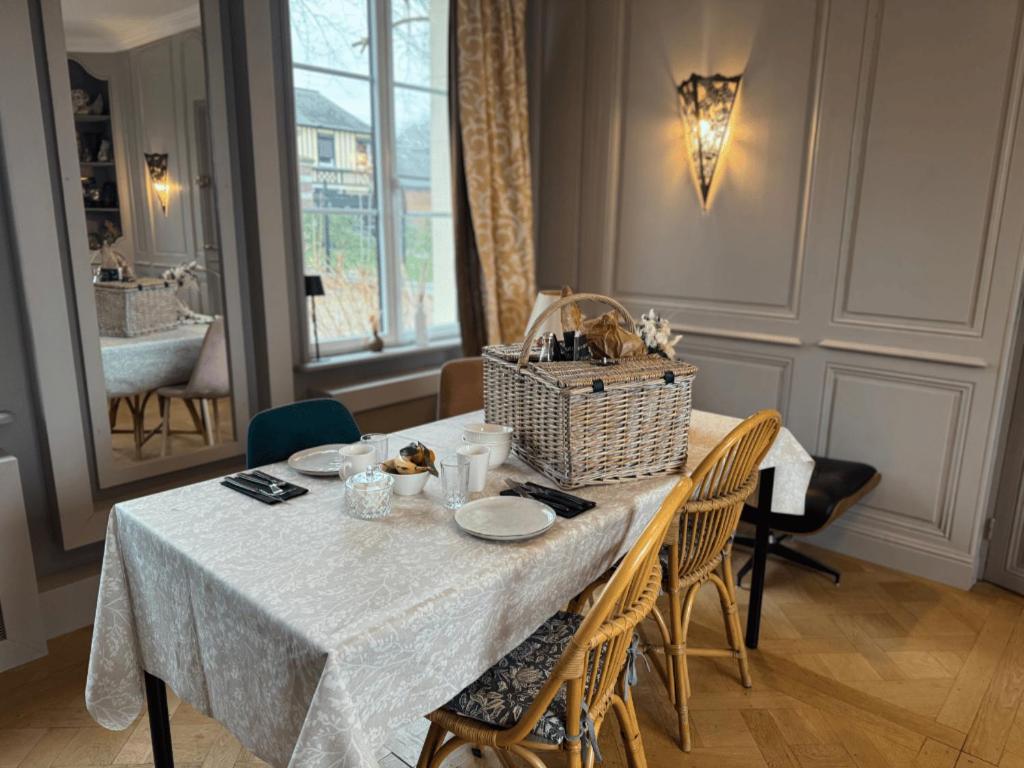 Maison Menadel - Housity