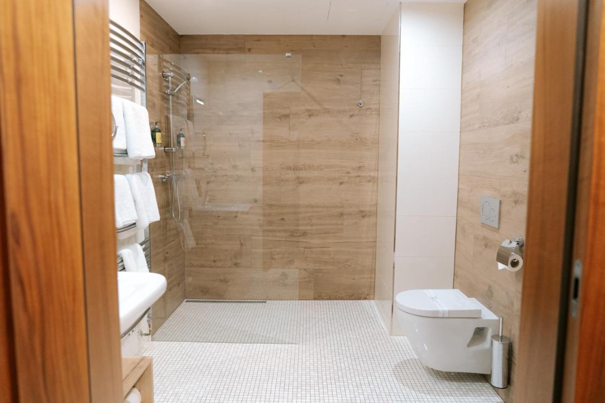 Hotel Větruše - Housity