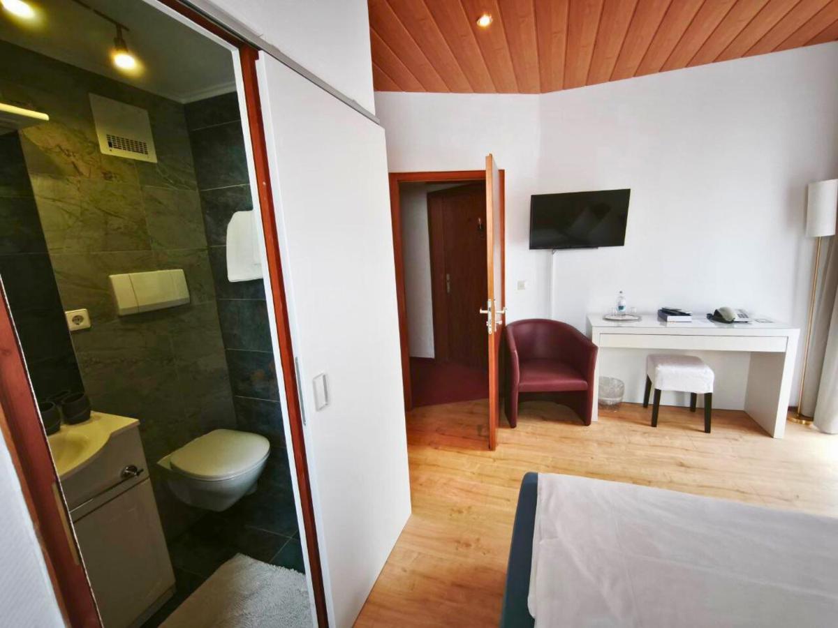 Hotel Pfaff - Housity