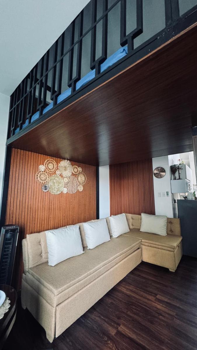Kurlix Suites of Azure North - Housity