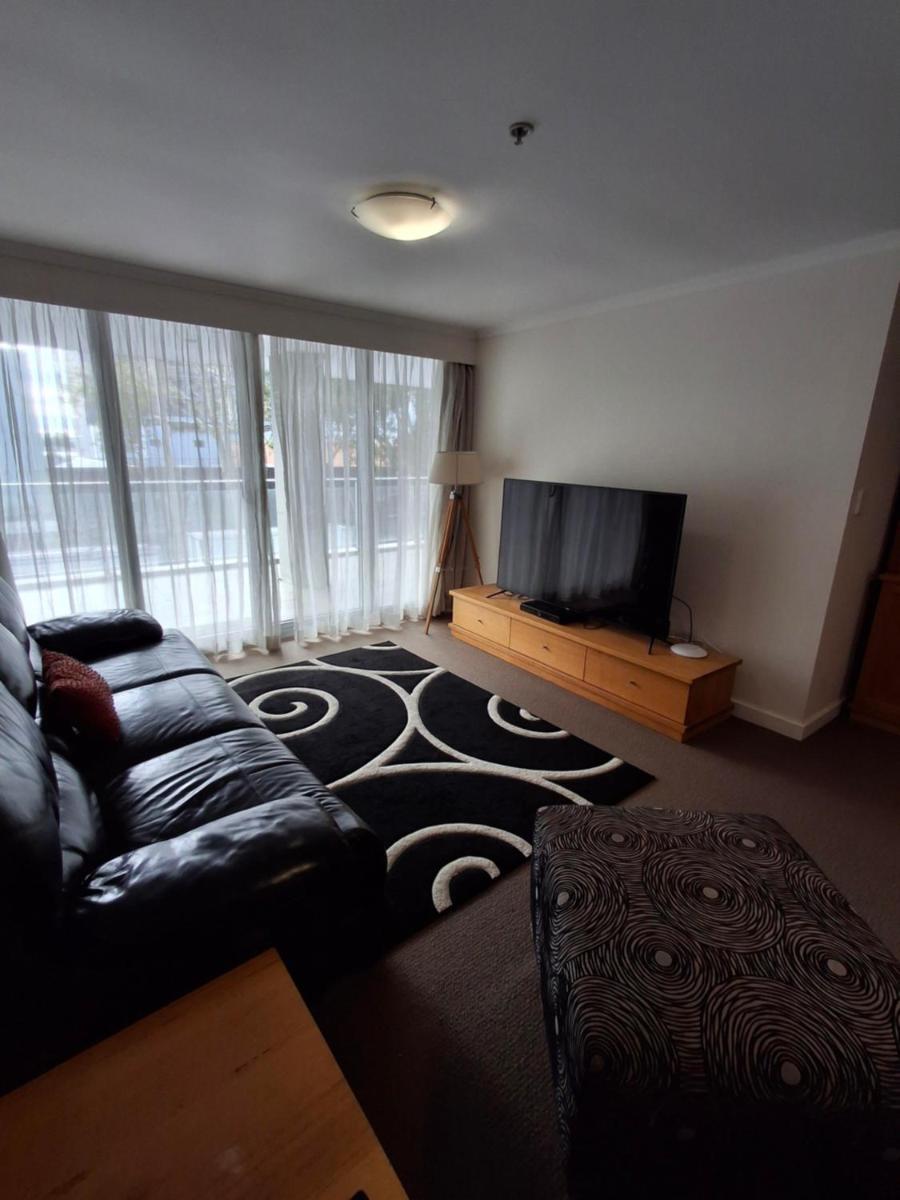 Newcastle Central Plaza Apartment Hotel Official - Housity