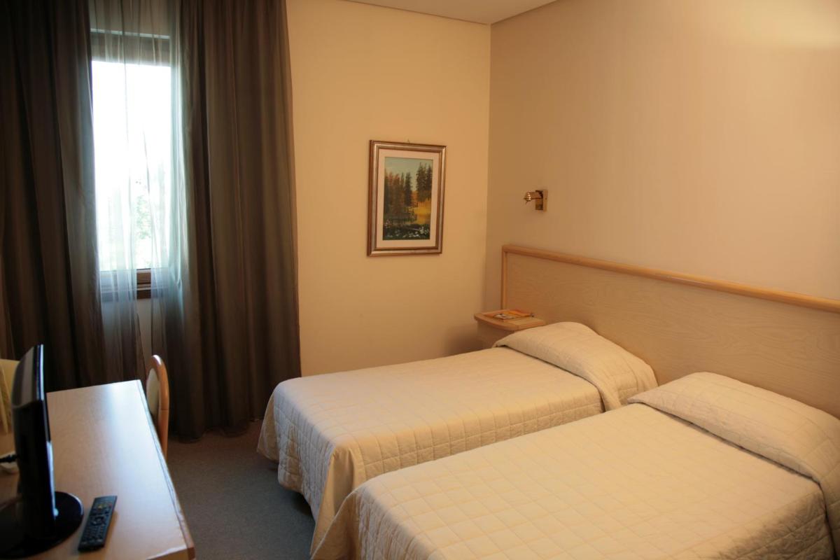 Hotel Bassetto - Housity
