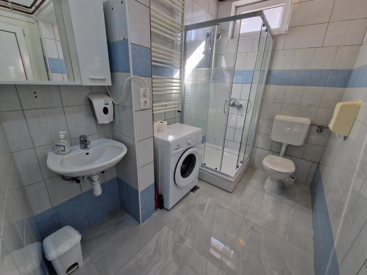 Studio Apartman Grgurić - Housity