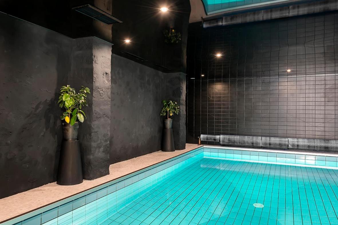 Urban Style Hotel des Carmes - Housity
