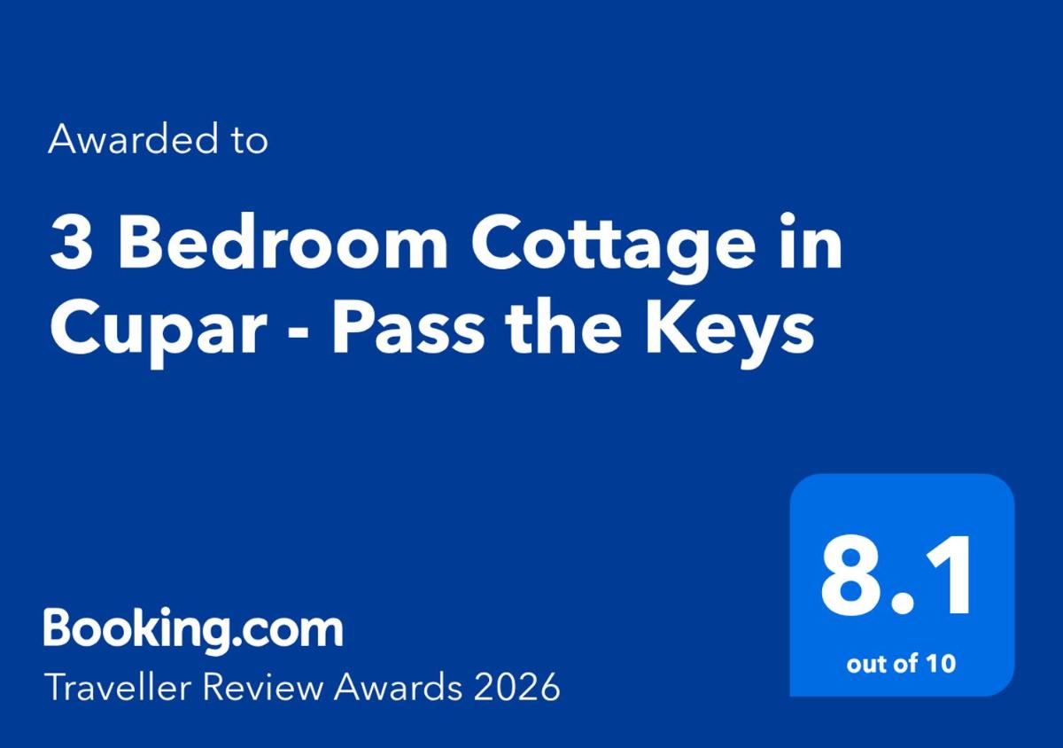 3 Bedroom Cottage in Cupar - Pass the Keys - Housity