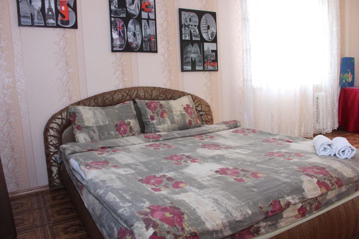 Apartment on Kursova 3a - Housity