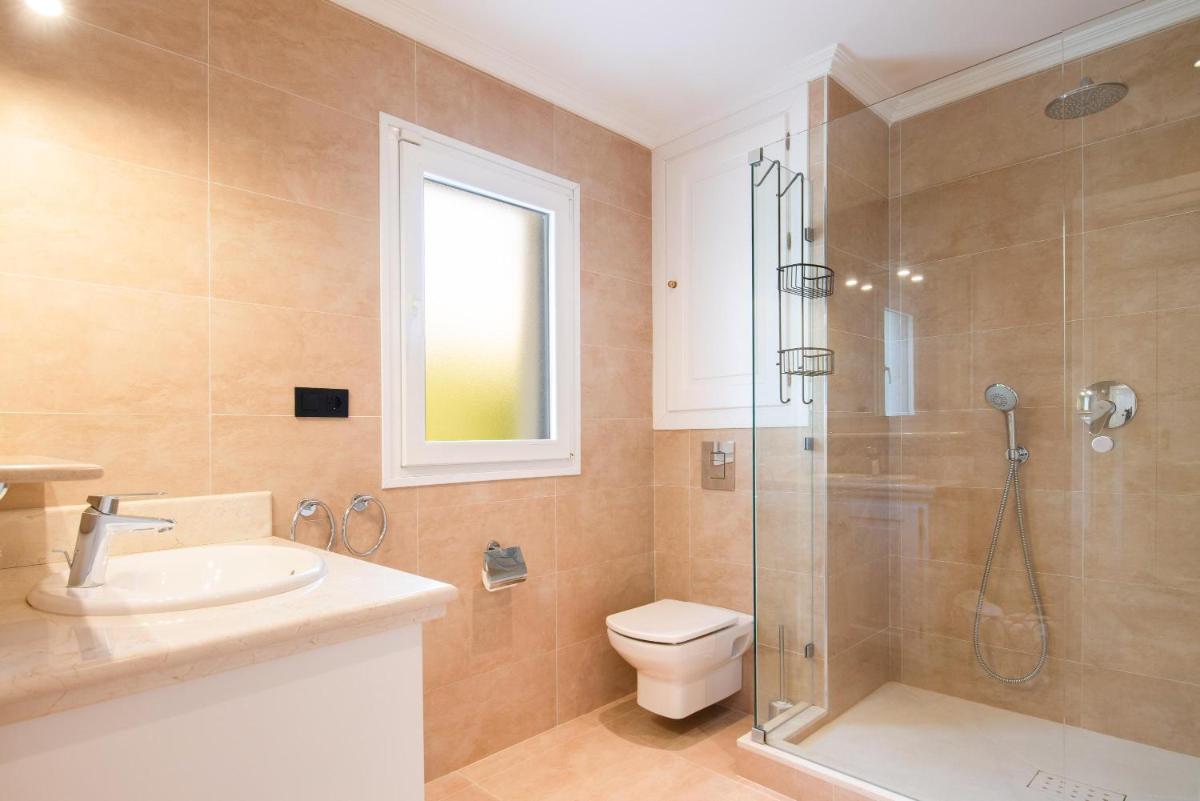 Villa Valle de Flores - Housity