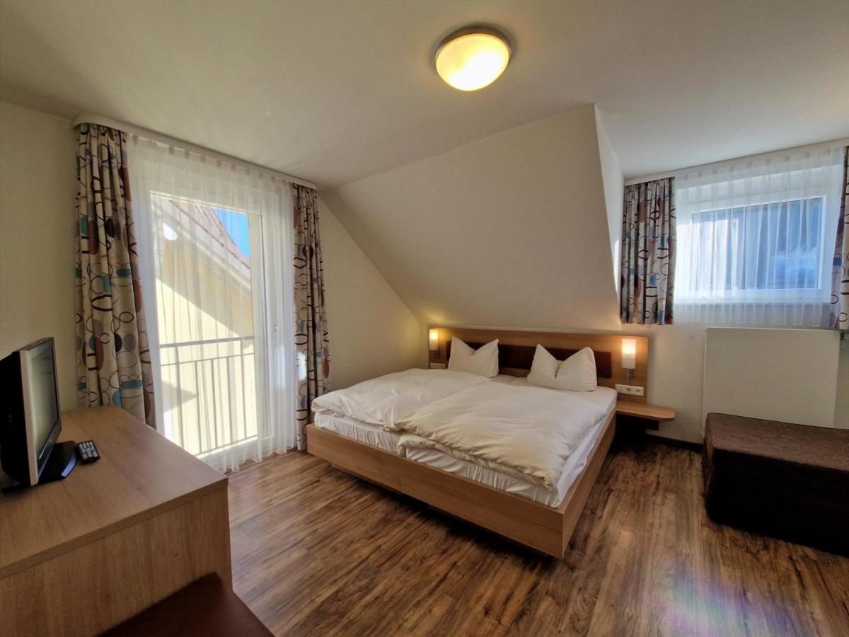 Blume Hausach I Hotel & Restaurant - Housity