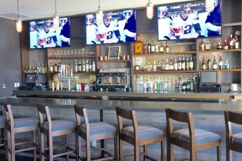 Four Points by Sheraton Midland - Housity