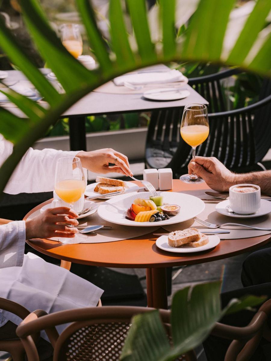 Bebidas em The Views Baia - Adults Only