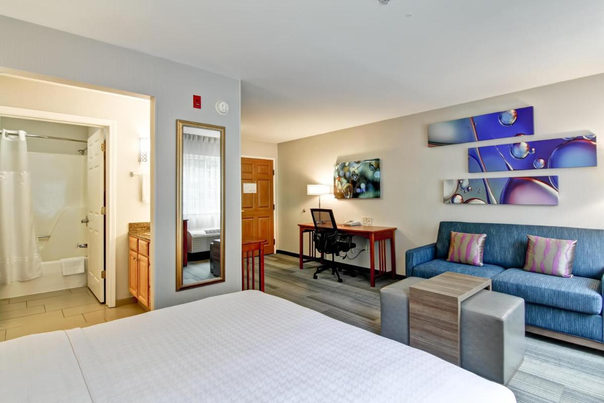 Homewood Suites by Hilton Stratford - Housity
