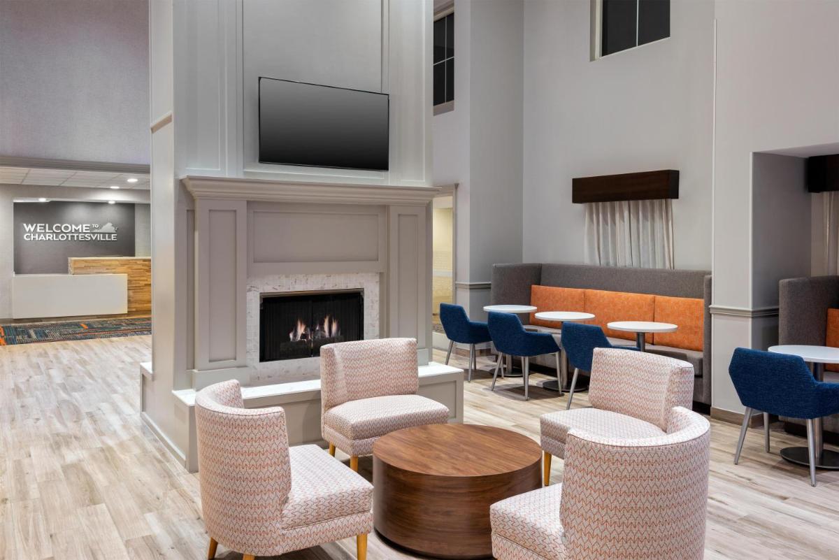 Hampton Inn & Suites Charlottesville at the University - Housity