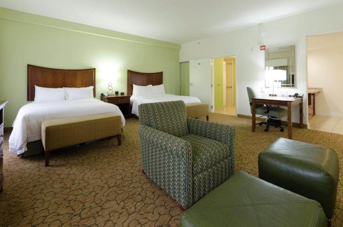 Hampton Inn Hickory - Housity