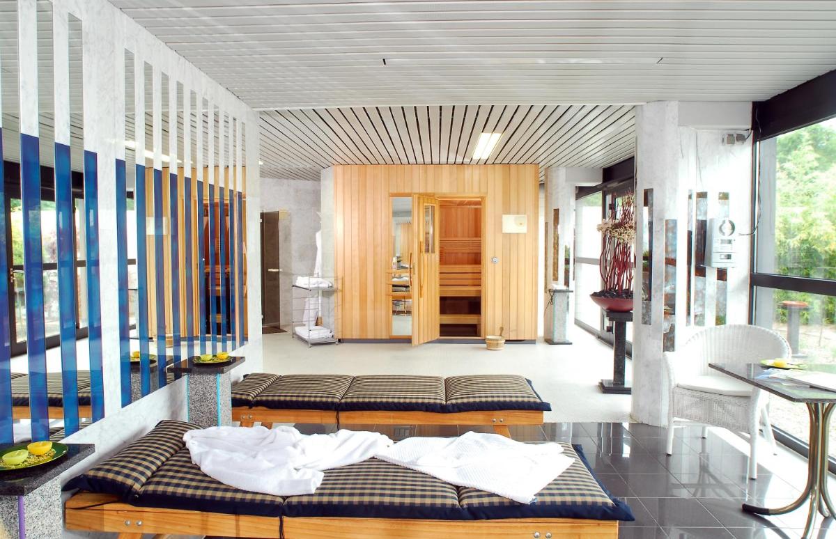Hotel Scheidberg Wallerfangen bei Saarlouis - Housity